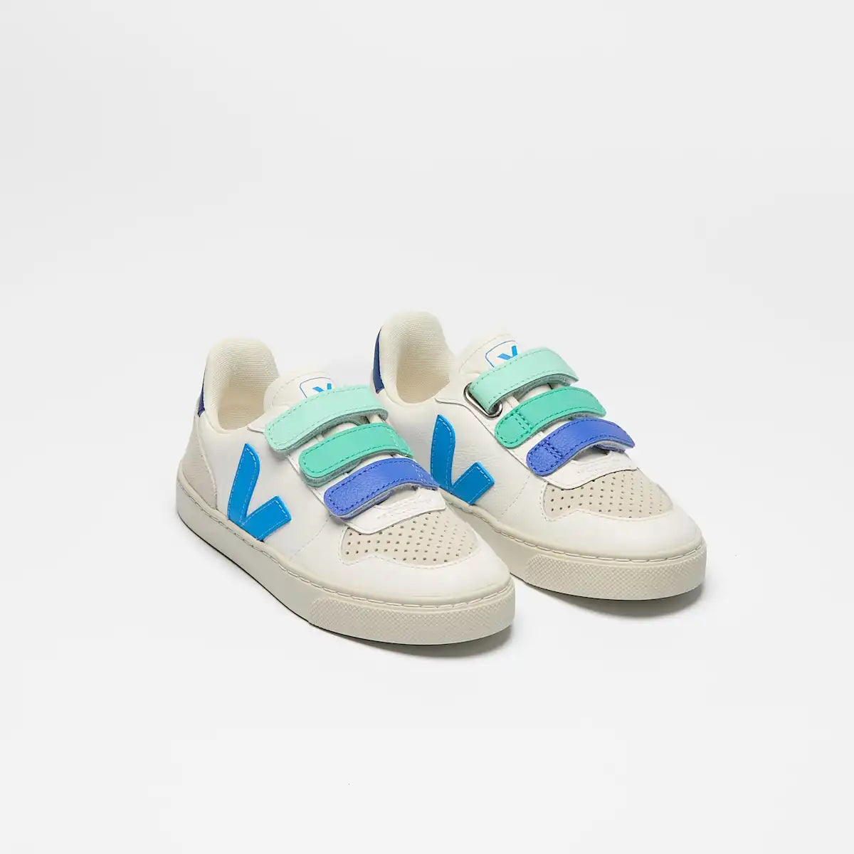 V-10 LEATHER WHITE EGEE