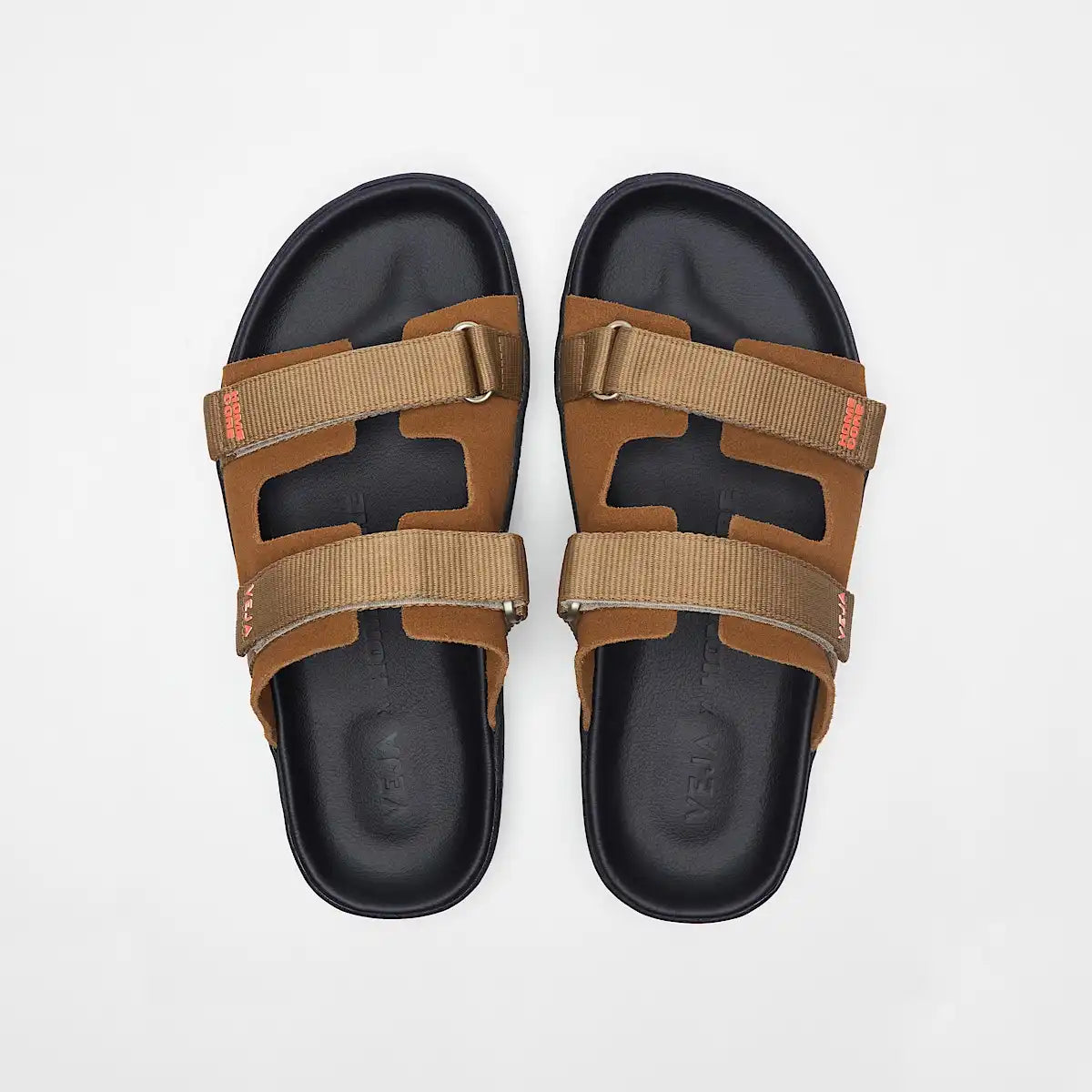ARPOADOR SUEDE VEJA X HOMECORE COGNAC TENT BLACK